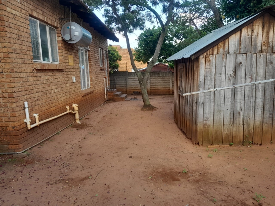 3 Bedroom Property for Sale in Geelhoutpark North West